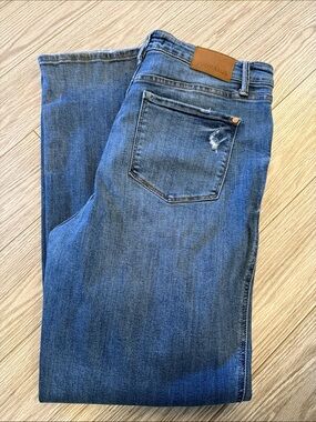 Judy Blue Straight Leg Jeans